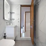 Stylish Antika Close To The Shops And Restaurants In Korissia, Kea *