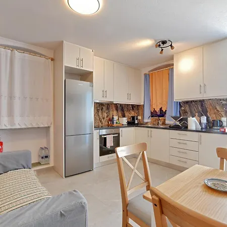 Σπίτι διακοπών Stylish Antika Close To The Shops And Restaurants In Korissia, Kea *